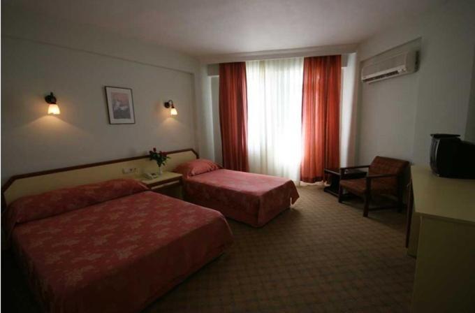Kleopatra Beach Hotel ألانيا الغرفة الصورة