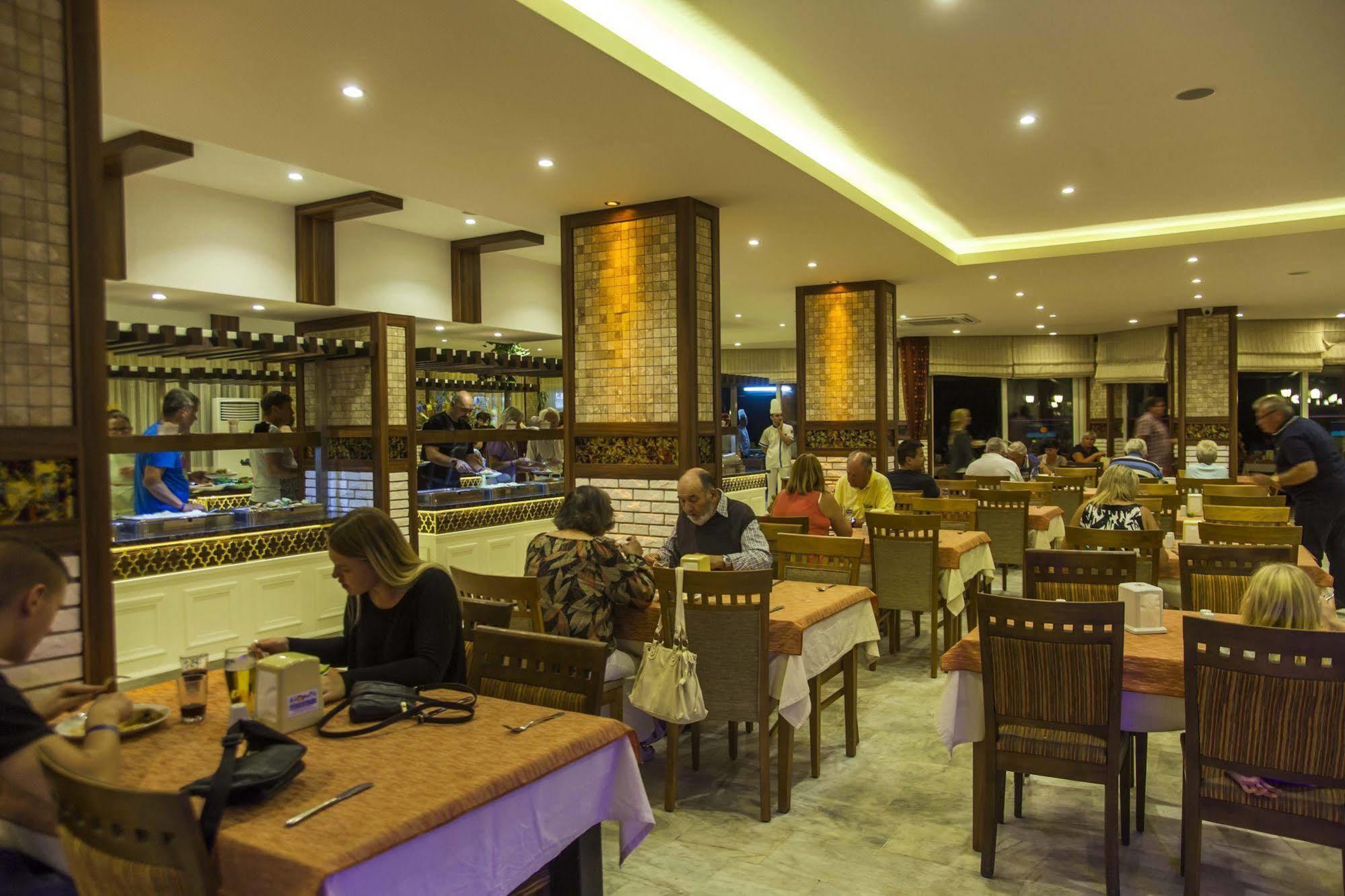 Kleopatra Beach Hotel ألانيا المظهر الخارجي الصورة