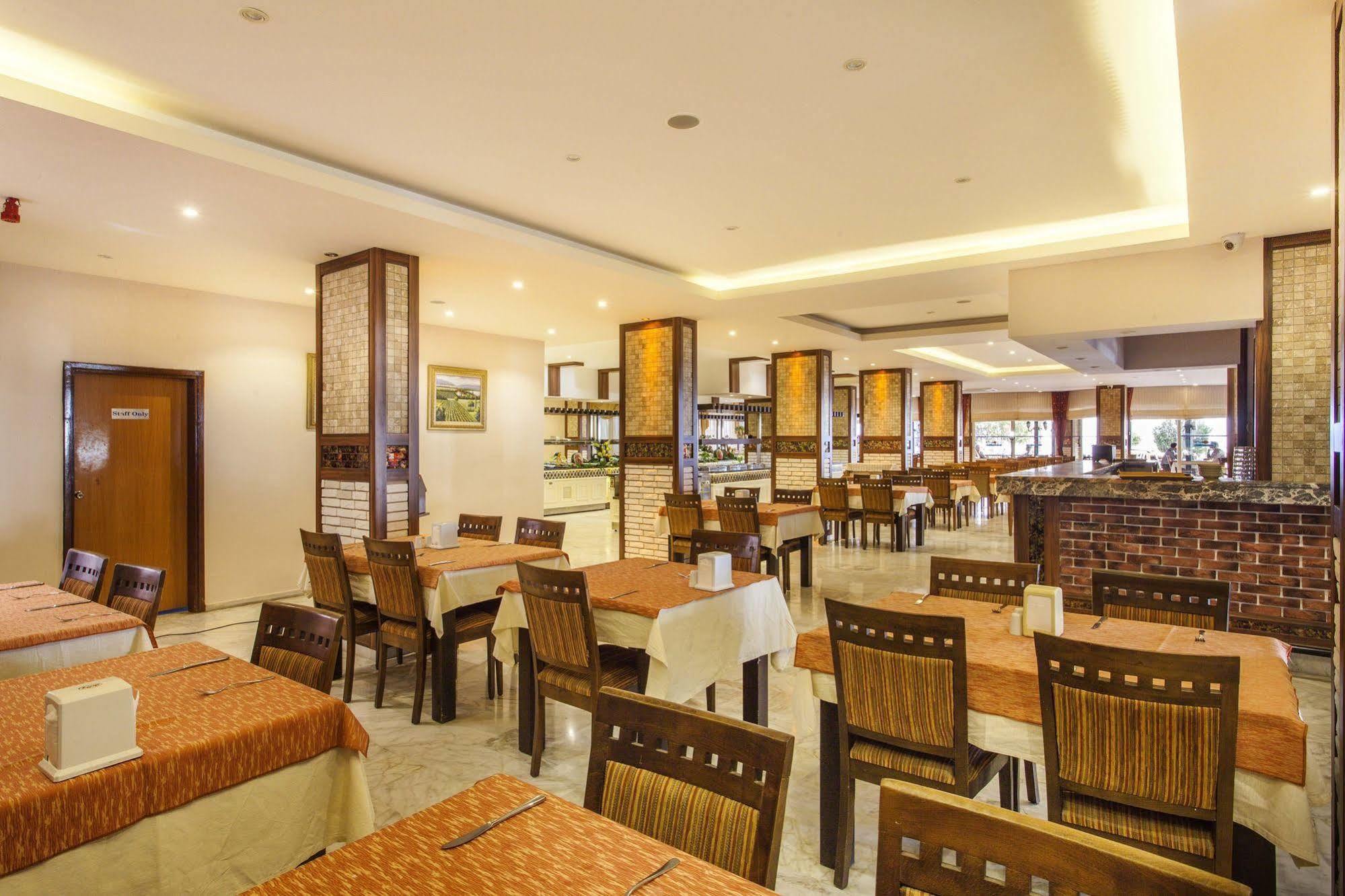 Kleopatra Beach Hotel ألانيا المظهر الخارجي الصورة