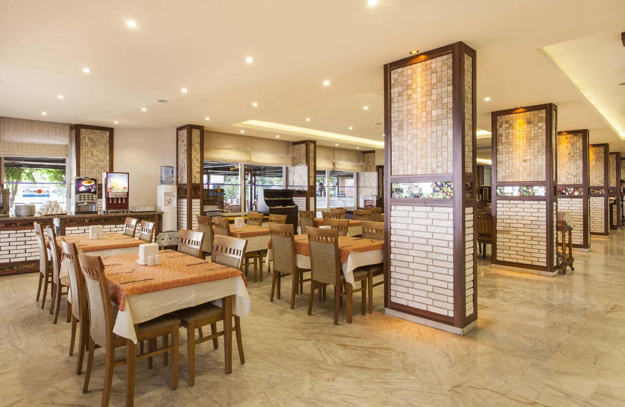 Kleopatra Beach Hotel ألانيا المظهر الخارجي الصورة